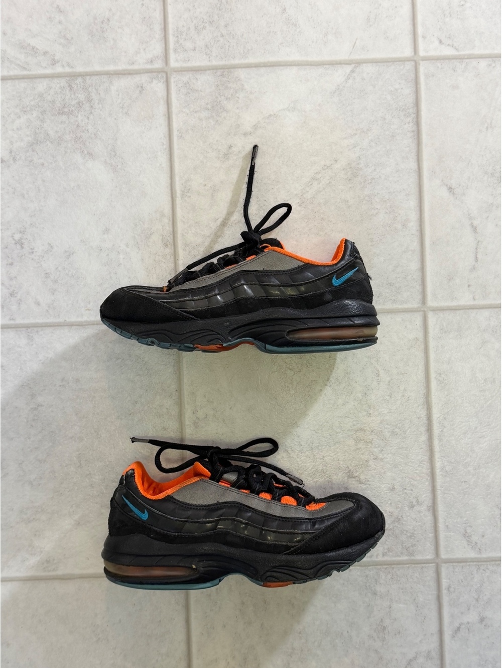 Nike Air Max Kids' Sneakers Black Orange Size 3Y